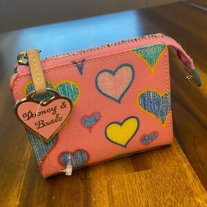 Dooney and Bourke Pink Rainbow Heart Print Zippy Wallet w/ ID slot Y2K Excellent